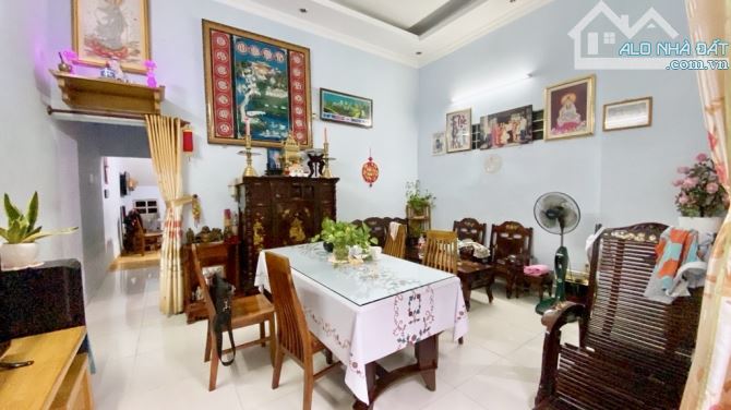 🌹PHƯỜNG BÌNH TRƯNG ĐÔNG - Q2 - HẺM XE HƠI - NHÀ 2 TẦNG - 207m2(  Ngang 9m)- GIÁ CHỈ 14 T - 1