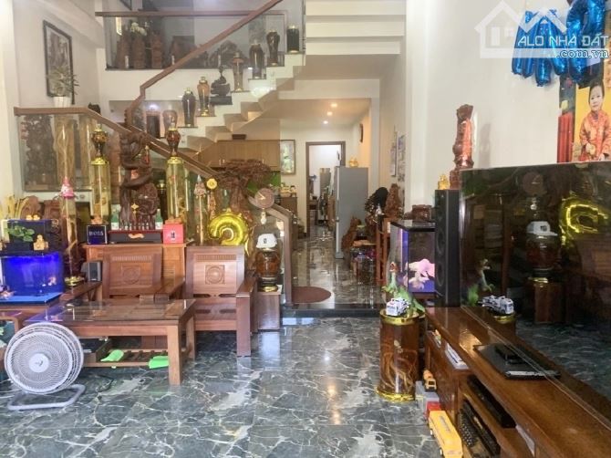 "🌈 Bán Nhà 2 Tầng Ngay Chợ Hòa Khánh – Gần Đại Học Bách Khoa – 82m² – Khu Sầm Uất 24/7 – - 1