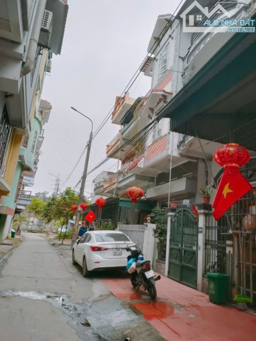 CHÍNH CHỦ BÁN NHÀ MẶT ĐƯỜNG Ô TÔ HÀ LẦM, TP. HẠ LONG - 1