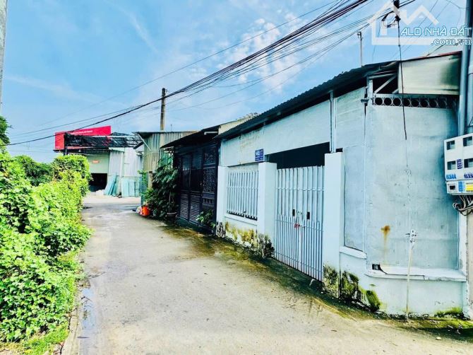Bán gấp nhà 2 mặt tiền sổ riêng thổ cư ngay đường Đồng Khởi giá giảm còn 2tỷ9 - 1