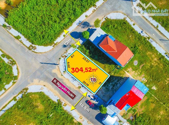 Chuyển nhượng đất nền hai mặt tiền khu quy hoạch Hói Sen - view kênh - 1
