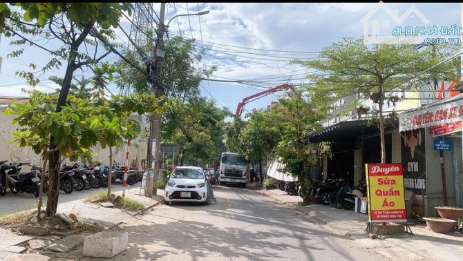 Chính chủ bán đất mặt tiền đường Trần Xuân Lê , Sát Hà Huy Tập , Vị Trí Quá Đẹp - 1
