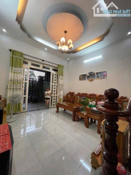 Nhà Dân Xây Kiên Cố – Gần Big C Dĩ An – 3,9 Tỷ Có TL - 1