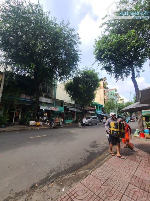 Siêu Vị Trí Mặt Tiền Phan Văn Trị - Huỳnh Mẫn Đạt .P2 Kết Cấu 3 Lầu giá 18.5 Tỷ. - 1