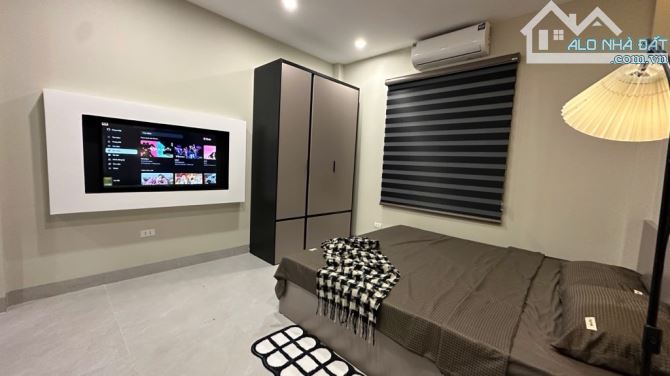 BÁN NHÀ 60M² – DÒNG TIỀN ỔN ĐỊNH 40 TRIỆU/THÁNG – NGÕ 583 NGUYỄN TRÃI – Ô TÔ ĐỖ Cửa - 1