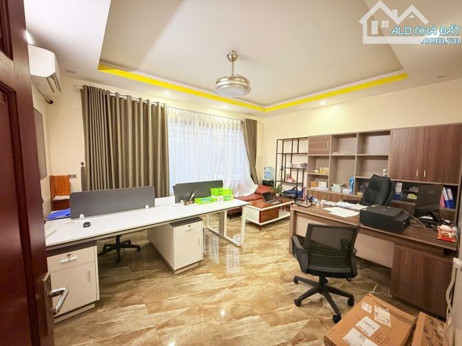 Bán căn liền kề 3,5 tầng đã hoàn thiện nhìn chung cư kđt Hud Trầu Cau, tp BN ♦️DT 110m2 - 1
