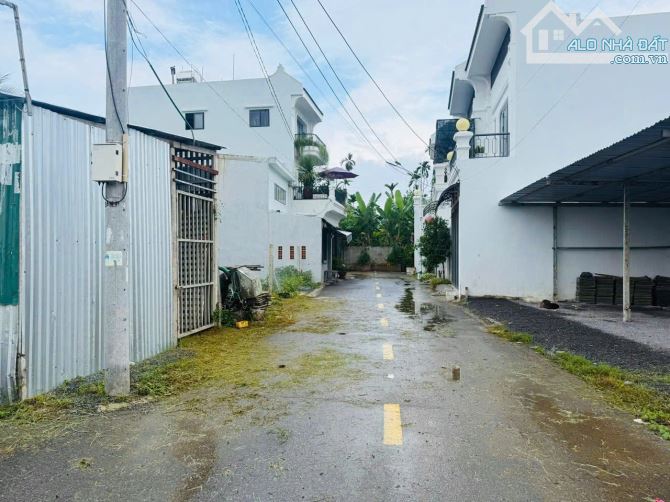 Đất full thổ khu vực dân cư đông đúc, thế đất đẹp giá tốt - 1