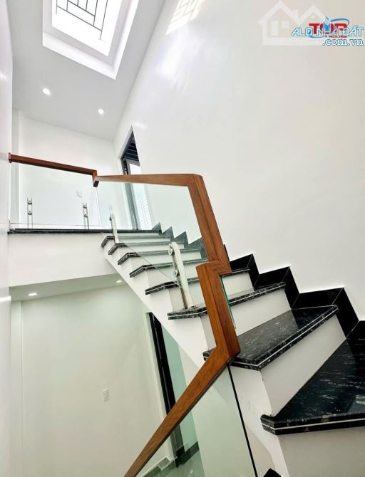 Bán nhà Tôn Đức Thắng, An Dương, Lê Chân, Hải Phòng. 3 tầng, 40m2, 3,09 tỷ. Ngang 4m, đườn - 1