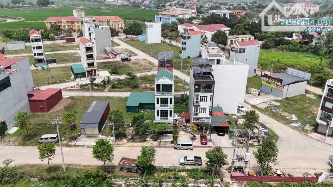 65M2 (45Tr/M2 ) KHU THỊ TRẤN TÂN ĐẰNG BA VÌ