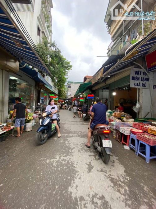 CẦN TÌM CHỦ MỚI CHO NHÀ YÊN NGHĨA, DIỆN TÍCH 45M, 4 TẦNG, GIÁ 4.3 TỶ. - 1