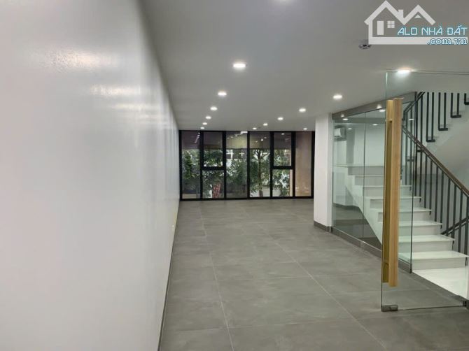 🌹VỈA HÈ! 4 Ô TÔ TRÁNH! MẶT NGÕ 34 HOÀNG CẦU 80M2, 4 TẦNG, MT5M. THÔNG SÀN – THANG MÁY🌹 - 1