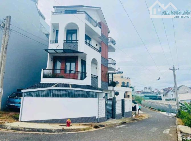 BÁN NHÀ PHỐ MẶT TIỀN – KQH TRẦN ANH TÔNG, P8, ĐÀ LẠT - 1