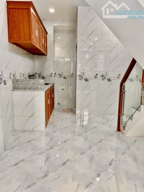 Nhà 2 Tầng Huỳnh Tấn Phát P. Tân Phong ổn áp chỉ nhĩnh 2 Đồng - 1