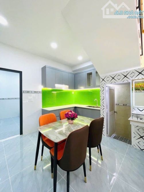 Cần bán gấp nhà hẻm 5m,Giá 2Tỷ 1/ DT 59m2, đường Nguyễn Hồng Đào, Tân Bình, Sổ Hồng Riêng - 1