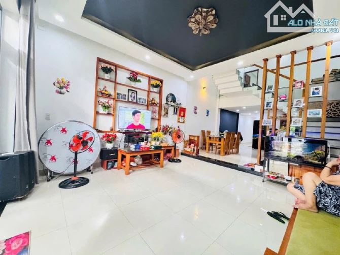 Nhà 3 tầng mặt tiền Nhơn Hòa, gần bến xe trung tâm Đà Nẵng - 1
