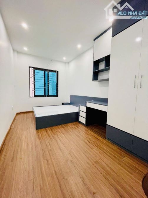 PHÂN LÔ Ô TÔ TRÁNH - MẶT NGÕ THÔNG - KINH DOANH VP - Ở SƯỚNG - 1