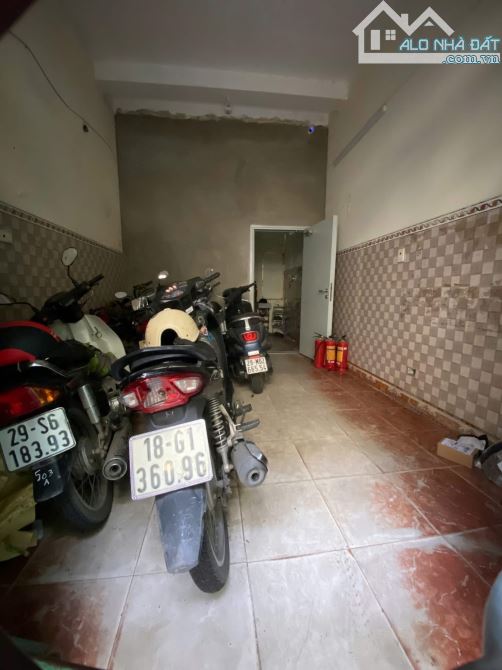 Tây Sơn, 40m, Ô tô tránh, Kinh doanh, Ngõ thông, Nhà dân xây đẹp, Sổ chính chủ, Giá tốt - 1