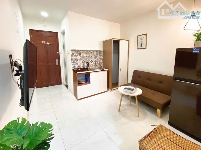 Cho Thuê Căn Hộ 1 Phòng Ngủ Tách Bếp Gần Công Viên Tao Đàn - 1