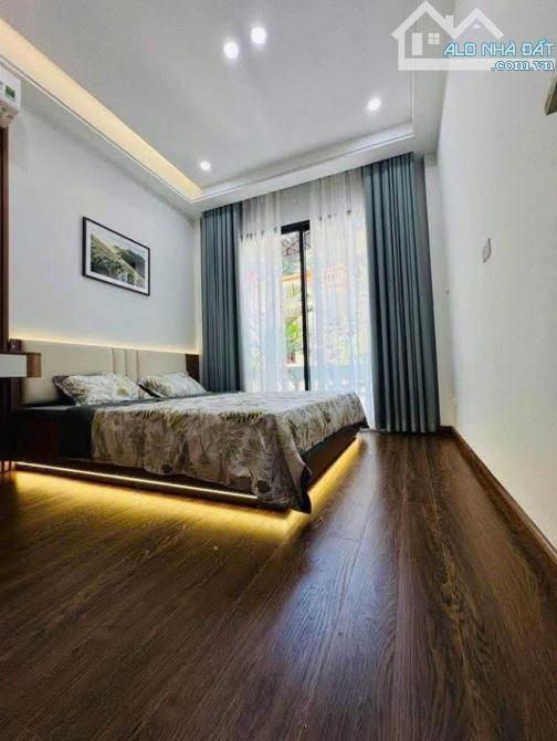 Bán nhà phố Vip thanh xuân, ô tô, 68m2 x 5t, nhà đẹp full nội thất, giá chỉ hơn 10 tỉ - 1