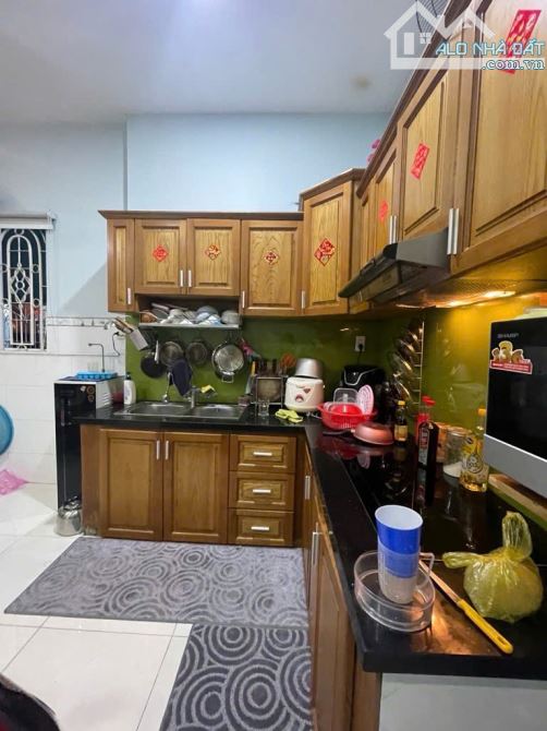 Bán Nhà Ngay Lê Trọng Tấn, hẻm xe hơi, 70m2, giá 6tỷ2 - 1