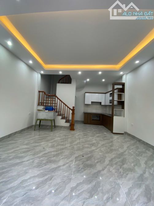 Giảm 400tr Bán gấp nhà 5tầng - ô tô đỗ cửa - Gần Vin Đan Phượng - 1