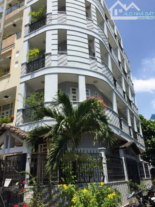 Bán biệt thự mặt tiền đường Cù Lao ngay Phan Xích Long Q.Phú Nhuận. DT 8x15m - 4 tầng - 1