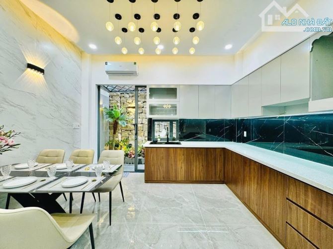 Cần bán gấp nhà Lũy Bán Bích, Tân Phú/ DT 58,6m2/ Giá 2 Tỷ 270/ Nhà 3 Tầng Sổ Hồng Riêng - 1
