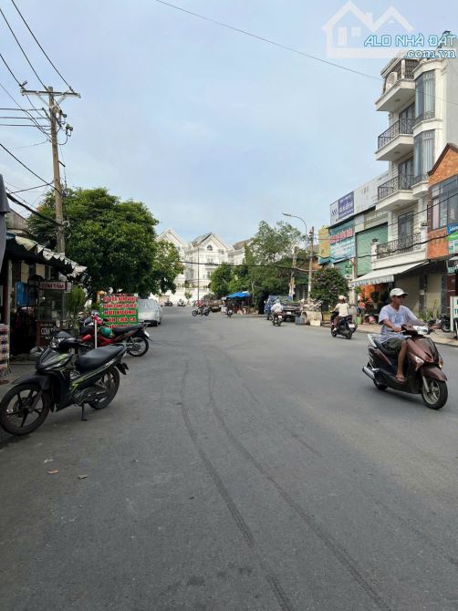Mặt tiền hẽm kinh doanh 12m đường Dương quảng Hàm DT6mx17m Gía chỉ 14 tỷ TL P.5 Gò vấp - 1