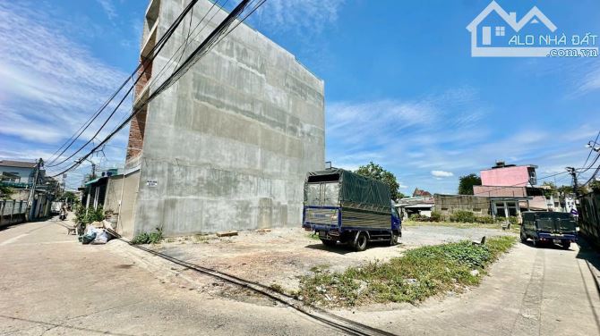 BÁN LÔ ĐẤT P- TÂN HOÀ (củ) SÁT QUỐC LỘ 1A THUỘC GX NGỌC ĐỒNG - 1