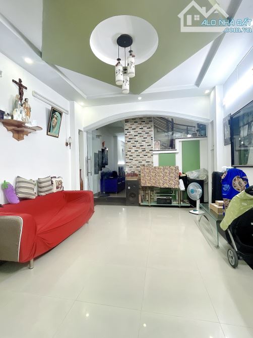 Hxh 637 Quang Trung, Gò Vấp, 70m2, 3 phòng ngủ, ngang 4m - 1