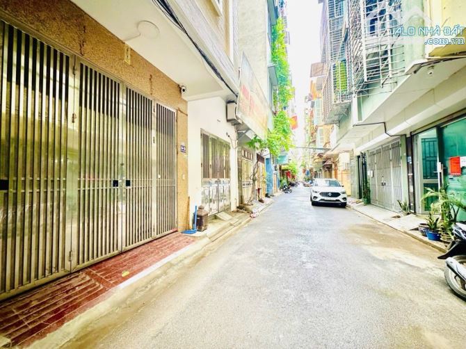 PHÂN LÔ – TRẦN QUỐC HOÀN – Ô TÔ TRÁNH – KINH DOANH – 2 THOÁNG – 40M² – 6 TẦNG – 15 TỶ - 1