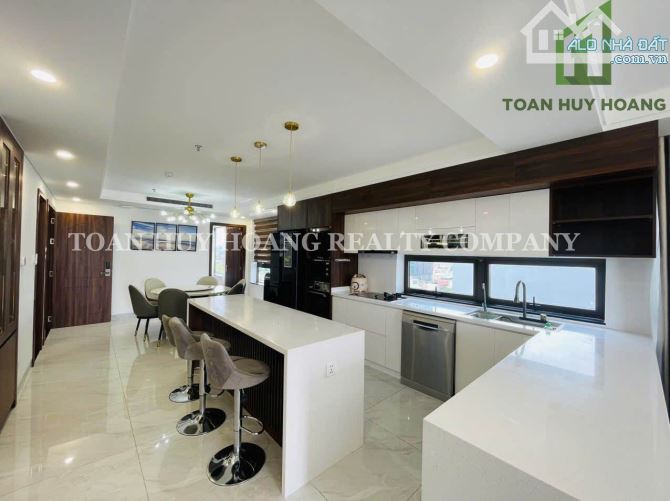 Cho thuê penthouse Đà Nẵng gần sát cầu Rồng 2 PN cao cấp-TOÀN HUY HOÀNG - 1