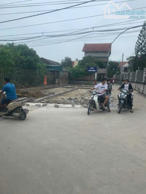 💥 SIÊU ĐẸP 🔥 SIÊU HIẾM LÔ GÓC 2 MẶT TIỀN 👉 ĐƯỜNG Thông Ô TÔ Ngủ Trong Đất - Kinh Doanh - 1