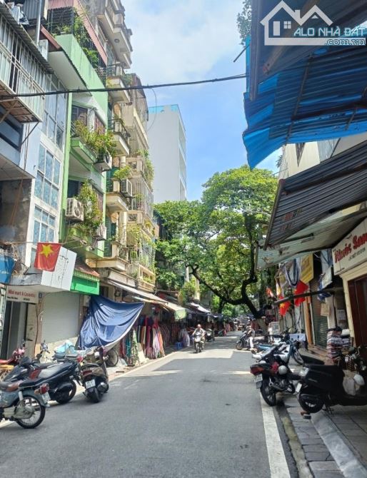HIẾM! Nhà mặt phố Phùng Khắc Khoan 67m2, Mt rộng đẹp, Kd đắc địa - 1