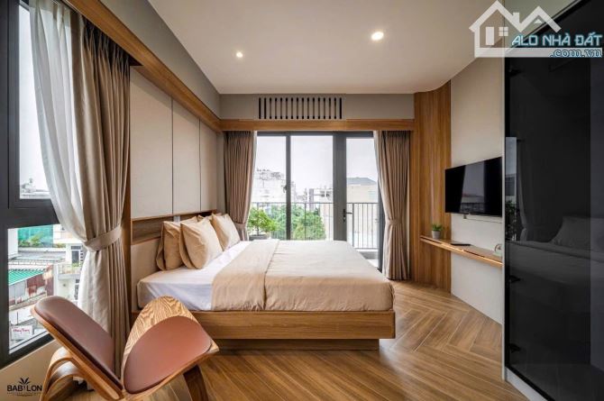 Tòa chung cư mini Giang Văn Minh, 17 phòng, dòng tiền 1.1 tỷ, 2 thoáng, 30m ra phố, 68m - 1