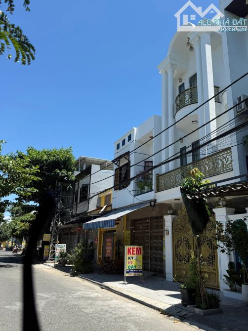 🏩 Bán nhà 2 tầng mt đường Ngọc Hồi, 75m2, 5.7 tỷ tl - 1
