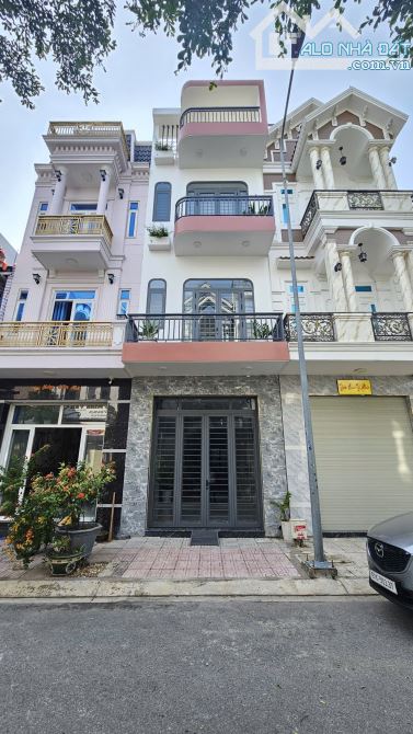 5Tỷ TL🔥Bán nhà 2 lầu Mới_Hoàn Công_Full Nội Thất_KDC Bàn Cờ, p.Bình Chuẩn, Tp Thuận An - 1