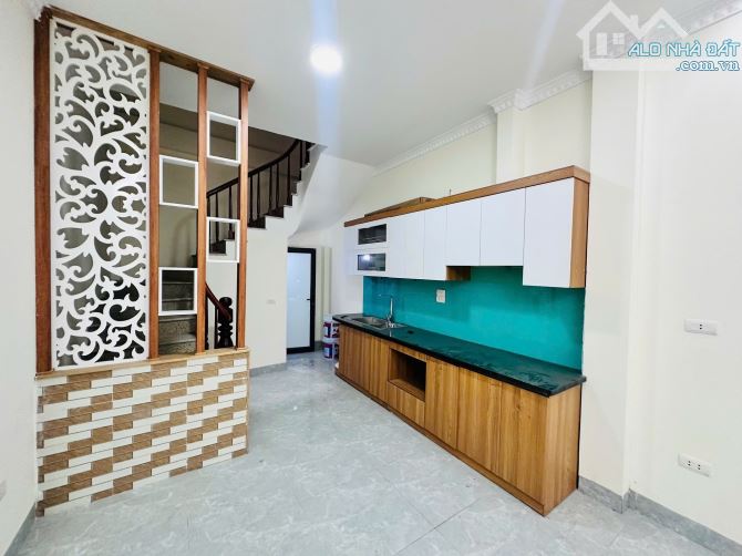BÁN NHÀ 5 TẦNG HỒ TÙNG MẬU 36M2 QUẬN CẦU GIẤY 8,2 TỶ - 1