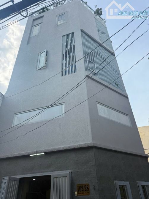 HXH TRÁNH NHAU! NGAY HUỲNH VĂN BÁNH P11 Q.PHÚ NHUẬN 5 TẦNG BTCT 42M2 NỞ HẬU - 1