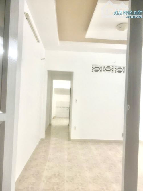 BÁN NHÀ CẤP 4 2PN, WC GẦN UBND P.LONG BÌNH QUẬN 9, 3.5 tỷ VÀI BƯỚC RA NGUYỄN XIỂN KẾ VIN - 1