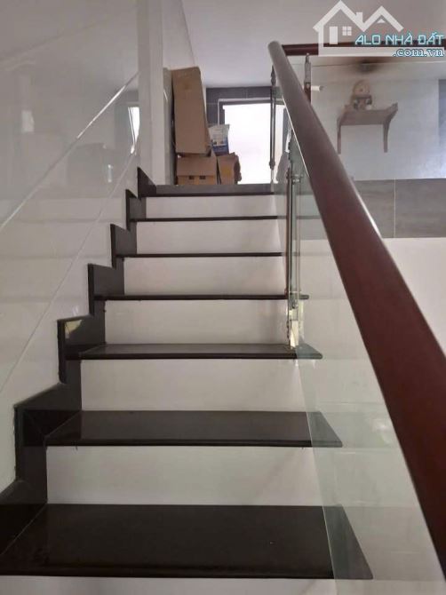Bán nhà mặt tiền Tân Phú Trung 90m2 giá 730 triệu sổ hồng riêng - 1