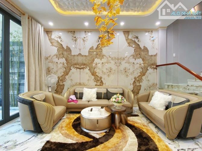 BÁN BIỆT THỰ SIÊU SANG- 100m2- 4 TẦNG- CÓ PHÒNG SÔNG HƠI- 11tỷ - 1