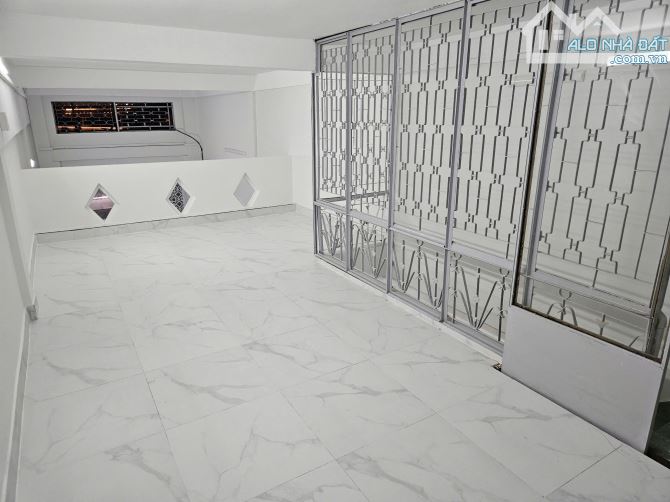 ViP! Bán nhà MT Phan Văn Khỏe, F.5 Quận 6 (3.7x22m ) 5 lầu chỉ 14 tỷ - 1