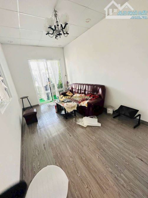 Nhà 77m2 5PN, hẻm thông Lê Hồng Phong, đường trước nhà 4.1m rộng rãi - 1