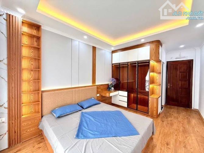 Siêu Phẩm Nhà Mới Lạc Long Quân 40m, 5 Tầng , Lô Góc , Phân Lô , Ngõ Rộng 3m5, Sát Hồ Tây - 1