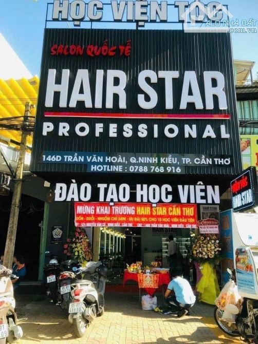 BÁN NHÀ MẶT TIỀN ĐƯỜNG TRẦN VĂN HOÀI GẦN BỆNH VIỆN VINMEC , SIÊU THỊ VINCOM - 1