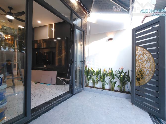 🏡 Bán nhà đẹp 3 mê – 3 tầng, view công viên & hồ sinh thái 29/3, gần Đại Học Duy, vào ở - 1