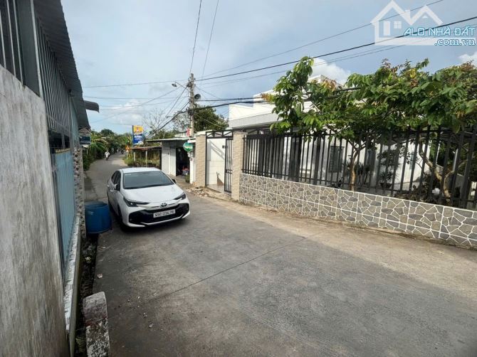 BÁN NHÀ GÓC 2 MẶT TIỀN TÔ VĨNH DIỆN CÁCH ĐH FPT 2KM - 1