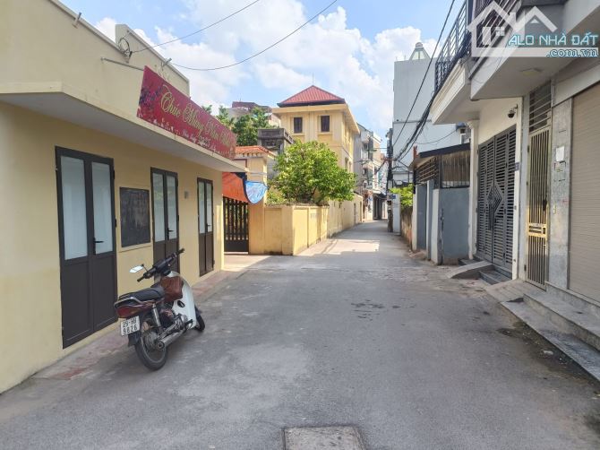 Bán đất Phương Canh ô tô đỗ cửa 90m2 mặt tiền 8,3m 15,8 tỷ - 1