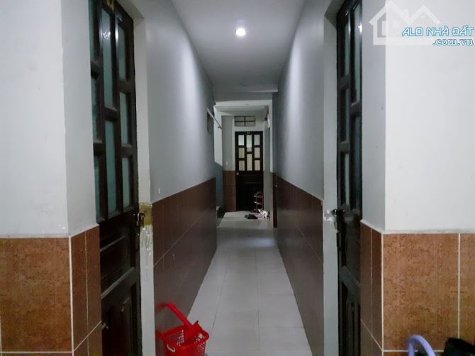 Cho thuê phòng 20m² có giếng trời tại Bạch Đằng, Tân Bình – gần sân bay - 1